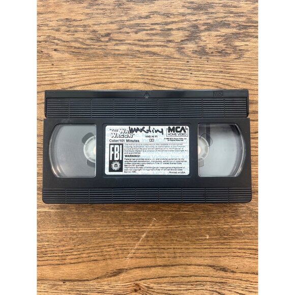 The War Wagon 1967 VHS Western John Wayne Kirk Douglas Vintage Pre-Owned - Picture 3 of 5